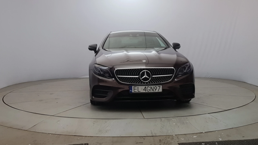 MERCEDES-BENZ E Klasa E 300 Coupe 9G-TRONIC