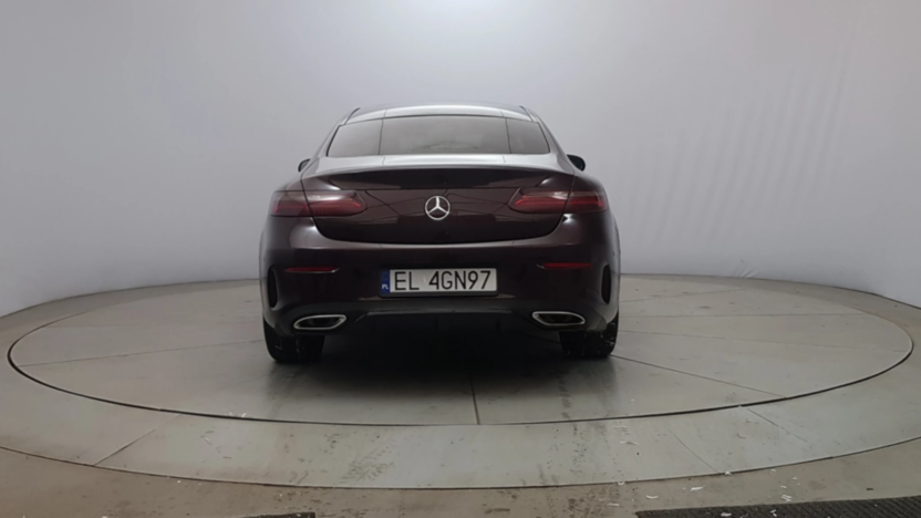 MERCEDES-BENZ E Klasa E 300 Coupe 9G-TRONIC