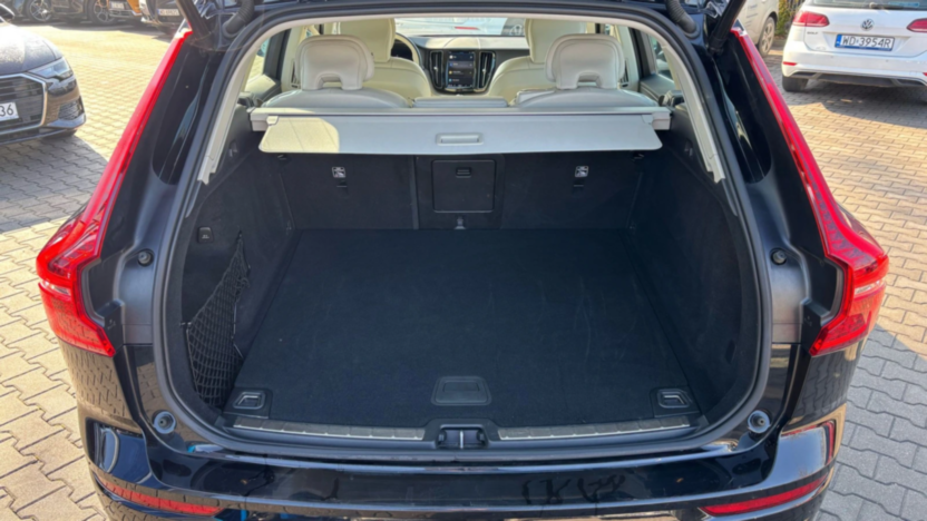 VOLVO XC60 XC60 B4 D AWD Plus Bright aut
