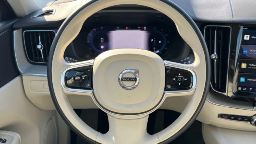 VOLVO XC60 XC60 B4 D AWD Plus Bright aut