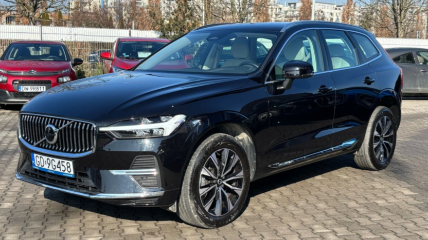 VOLVO XC60 XC60 B4 D AWD Plus Bright aut