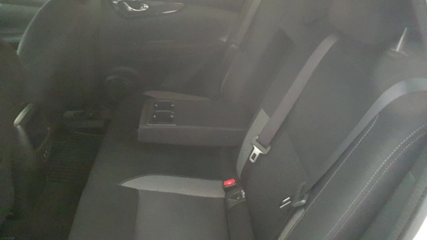 NISSAN Qashqai Qashqai 1.3 DIG-T N-Connecta DCT