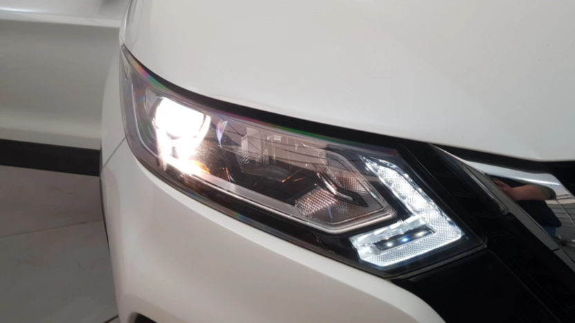 NISSAN Qashqai Qashqai 1.3 DIG-T N-Connecta DCT