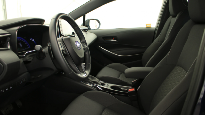 TOYOTA Corolla Corolla 2.0 Hybrid Comfort