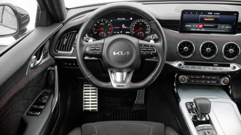 KIA Stinger Stinger 3.3 T-GDI V6 GT Prestige Line AWD