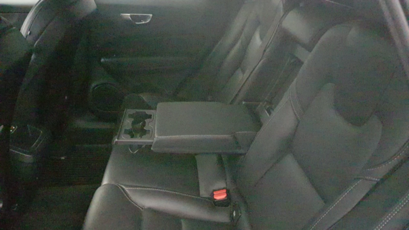 VOLVO XC60 XC60 B5 D AWD Plus Dark aut