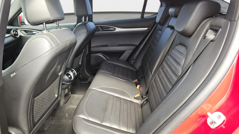 ALFA ROMEO Stelvio Stelvio 2.0 Turbo Veloce Q4 aut