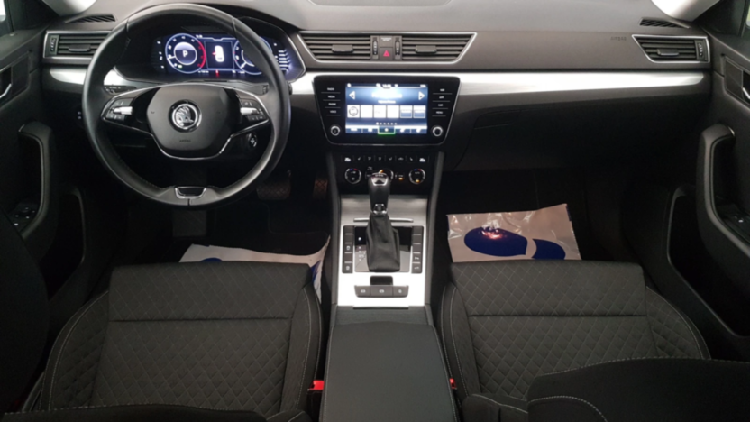 SKODA Superb Superb 2.0 TDI SCR Ambition DSG