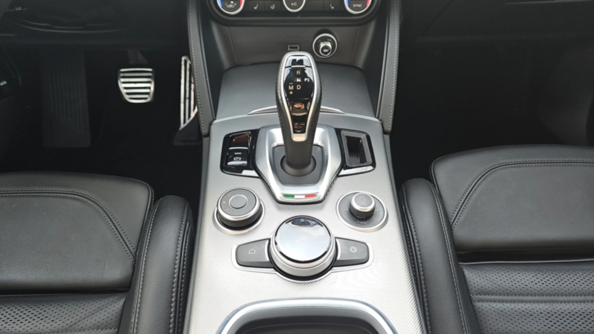 ALFA ROMEO Stelvio Stelvio 2.0 Turbo Veloce Q4 aut