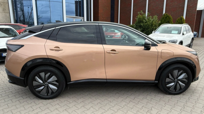 NISSAN Ariya Ariya 63kWh Advance