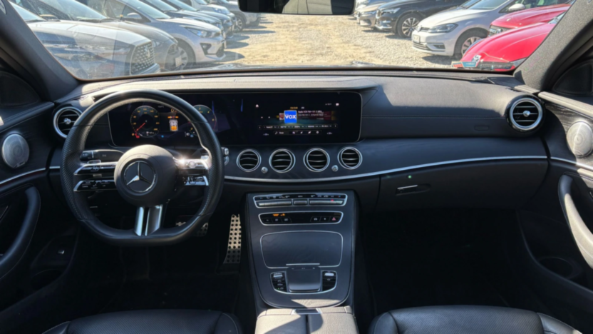 MERCEDES-BENZ E Klasa E 220 d 4-Matic AMG