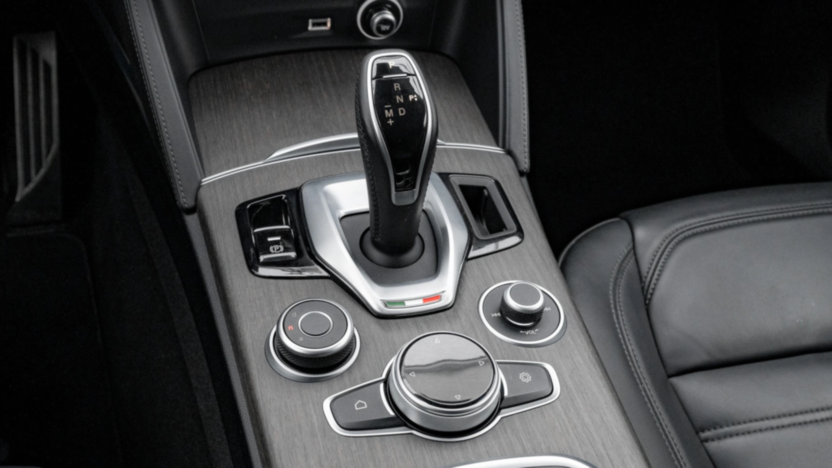 ALFA ROMEO Stelvio Stelvio 2.0 Turbo TI Q4 aut