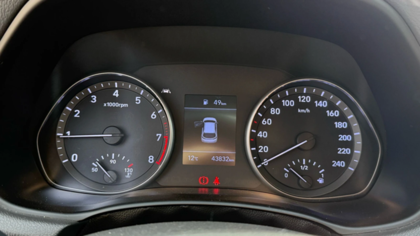 HYUNDAI i30 i30 1.5 DPI Classic +