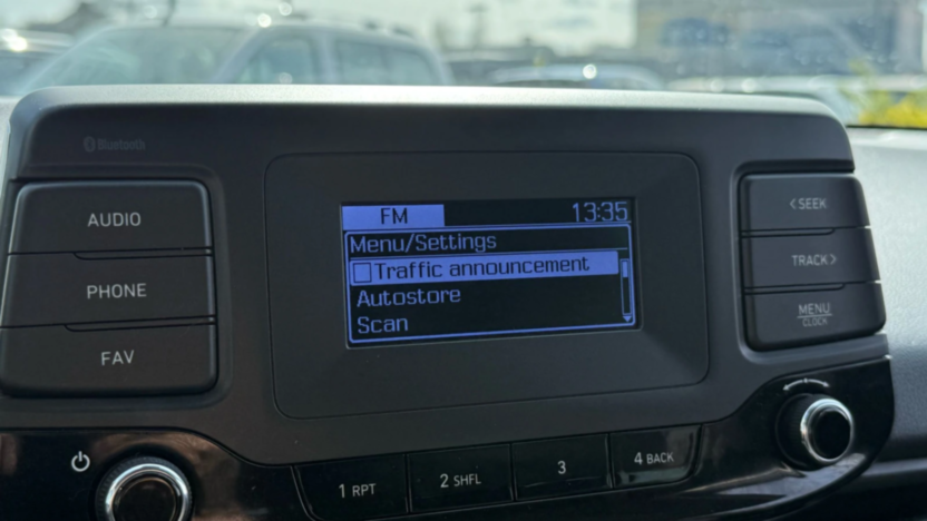 HYUNDAI i30 i30 1.5 DPI Classic +