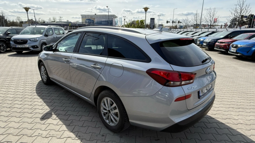 HYUNDAI i30 i30 1.5 DPI Classic +