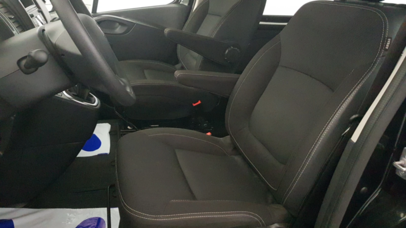 RENAULT Trafic Trafic Kombi 2.0 dCi L2 HD Pack Clim EDC