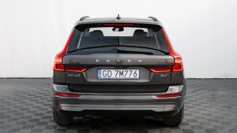VOLVO XC60 XC60 B4 D AWD Momentum Pro aut