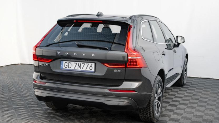 VOLVO XC60 XC60 B4 D AWD Momentum Pro aut