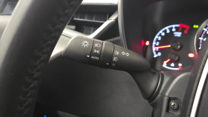 TOYOTA Corolla Corolla 1.5 Comfort
