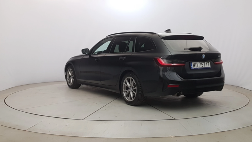 BMW Seria 3 318i Sport Line aut