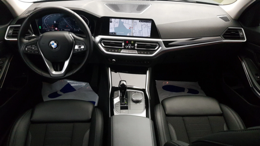 BMW Seria 3 318i Sport Line aut