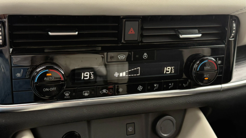 NISSAN Qashqai Qashqai 1.5 e-POWER Tekna
