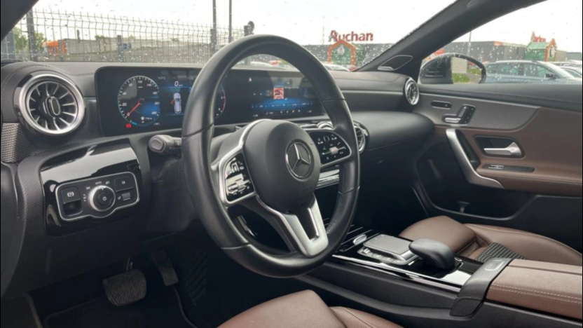 MERCEDES-BENZ CLA CLA 200 d Edition 1 8G-DCT