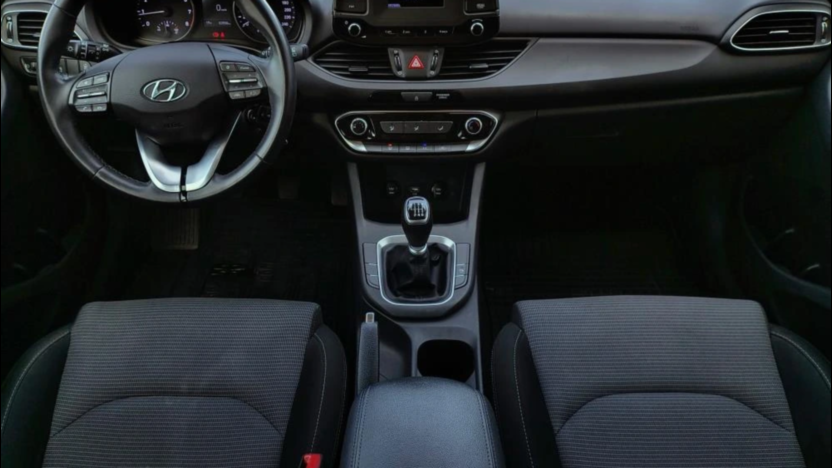 HYUNDAI i30 i30 1.5 DPI Modern