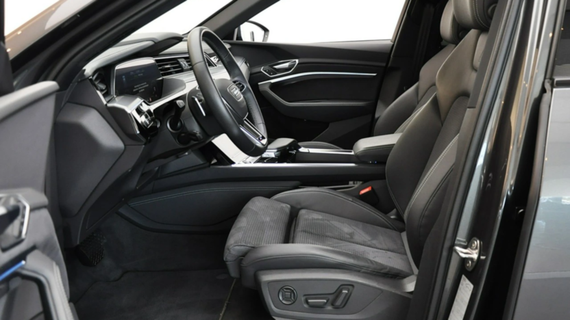 AUDI e-tron e-tron 55 Quattro S Line