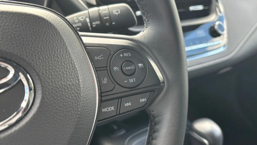 TOYOTA Corolla Corolla 2.0 Hybrid Comfort