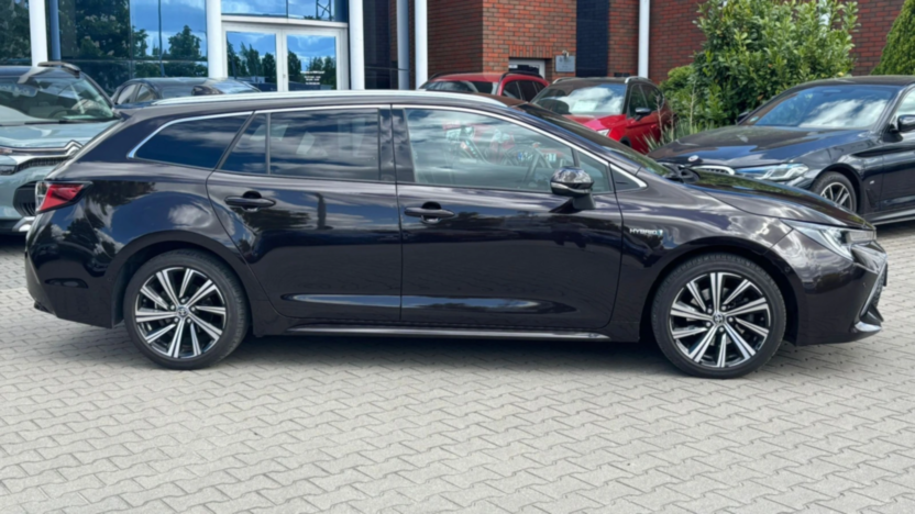 TOYOTA Corolla Corolla 2.0 Hybrid Comfort