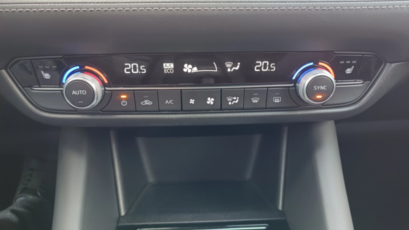 MAZDA 6 6 2.0 Center-Line aut