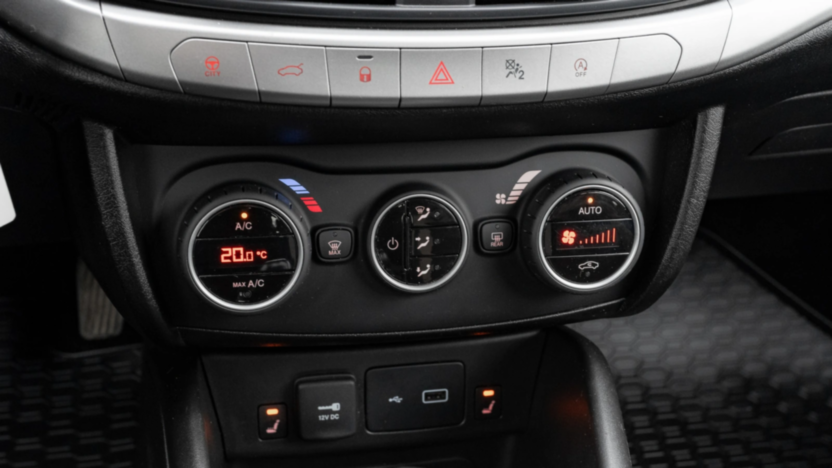 FIAT Tipo Tipo 1.4 16v Lounge EU6d