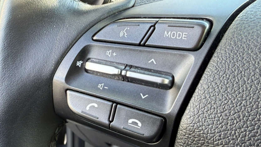 HYUNDAI i30 i30 1.5 DPI Smart