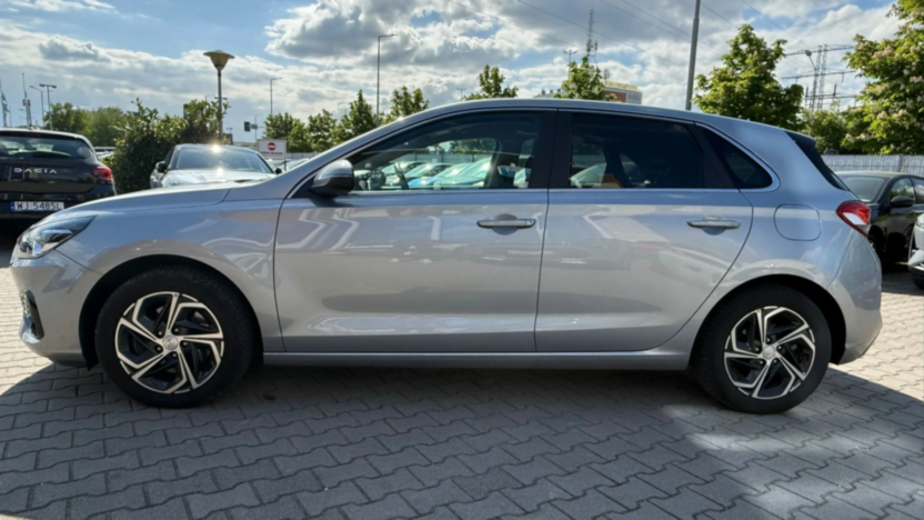 HYUNDAI i30 i30 1.5 DPI Smart