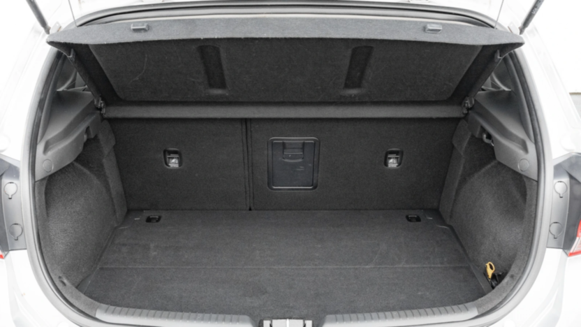 HYUNDAI i30 i30 1.5 DPI Smart