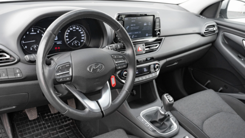 HYUNDAI i30 i30 1.5 DPI Smart