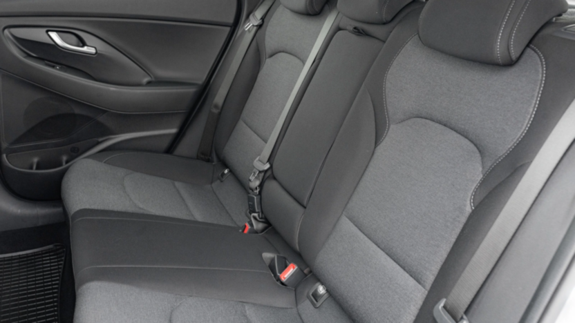 HYUNDAI i30 i30 1.5 DPI Smart