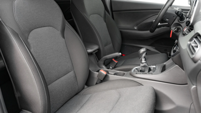 HYUNDAI i30 i30 1.5 DPI Smart
