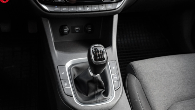 HYUNDAI i30 i30 1.5 DPI Smart