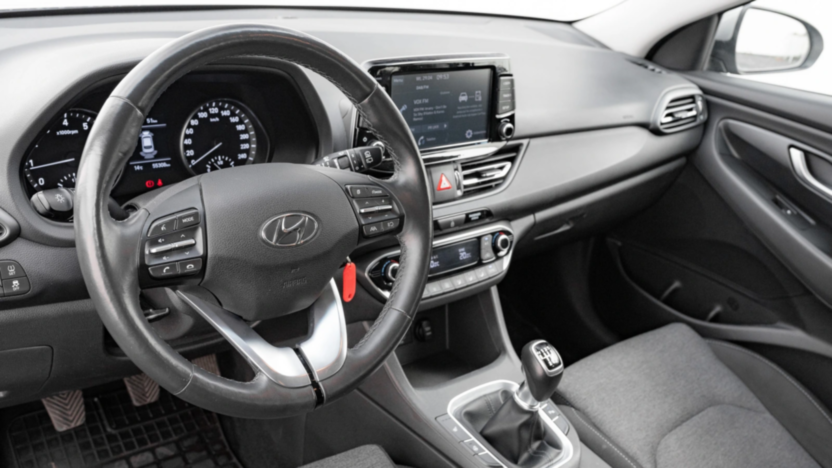 HYUNDAI i30 i30 1.5 DPI Smart