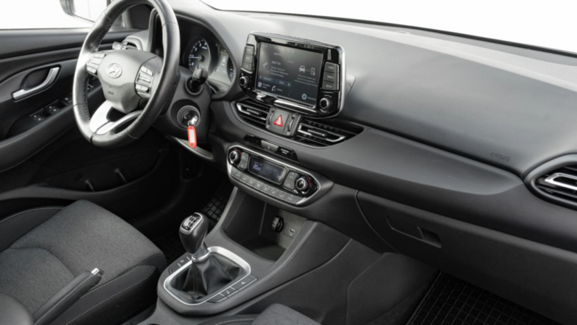 HYUNDAI i30 i30 1.5 DPI Smart