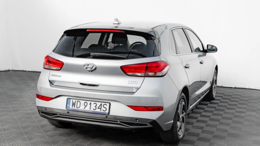 HYUNDAI i30 i30 1.5 DPI Smart