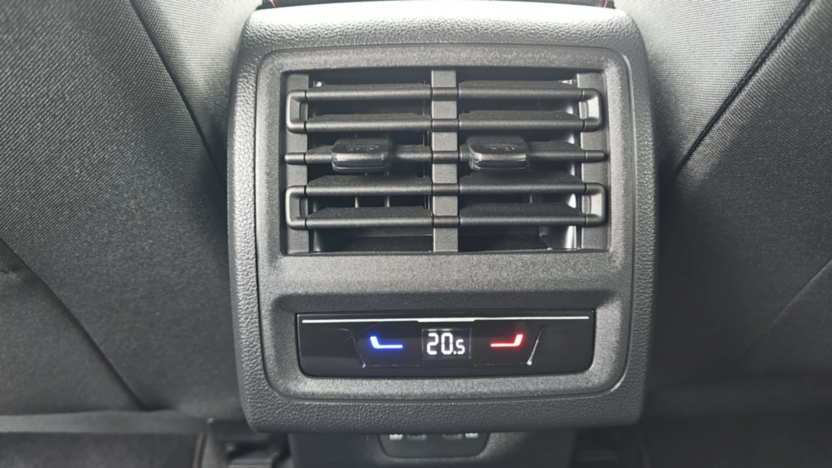 VOLKSWAGEN Golf Golf VIII 2.0 TSI GTI DSG