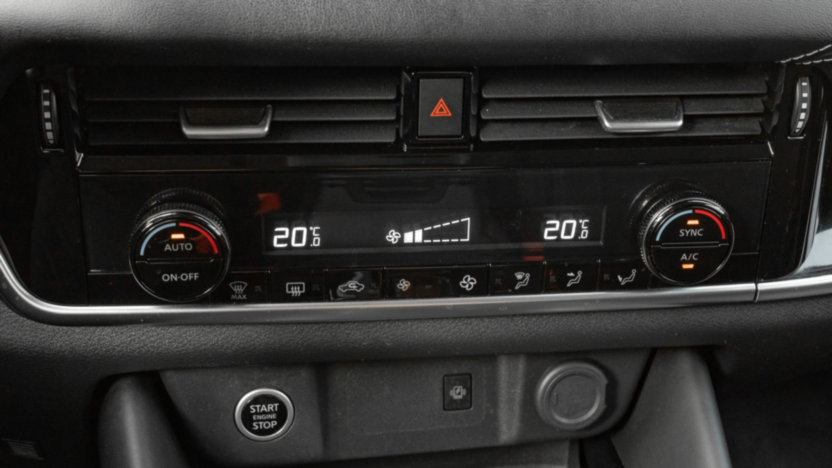 NISSAN Qashqai Qashqai 1.3 DIG-T mHEV N-Connecta Xtronic