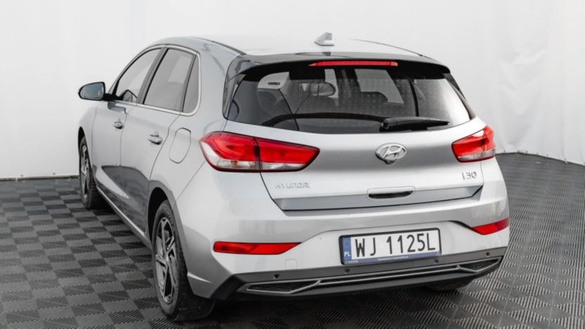 HYUNDAI i30 i30 1.5 DPI Smart
