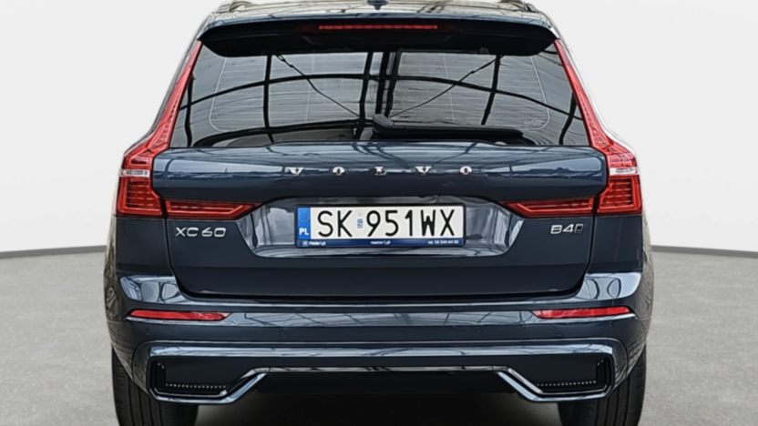 VOLVO XC60 XC60 B4 D AWD Plus Dark aut
