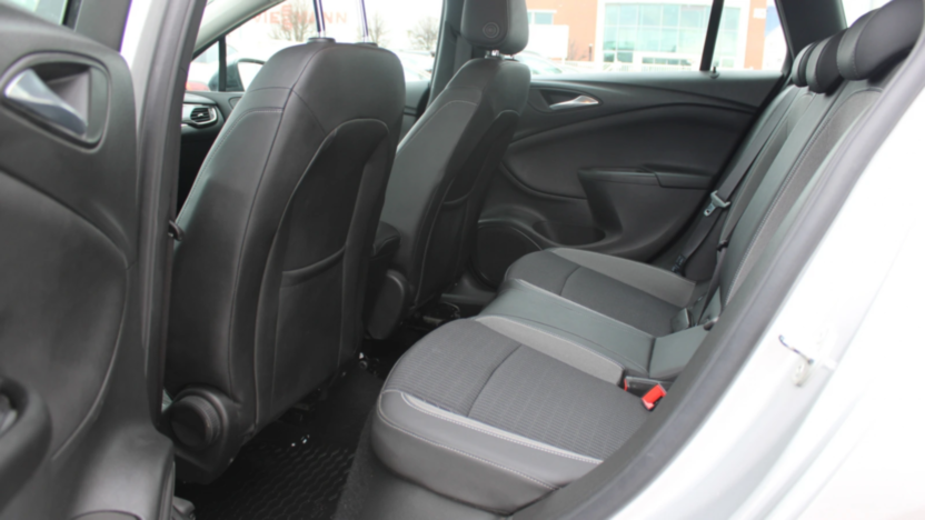 OPEL Astra Astra V 1.2 T Elegance S&S
