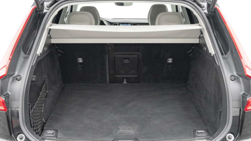VOLVO XC60 XC60 B4 D AWD Plus Bright aut