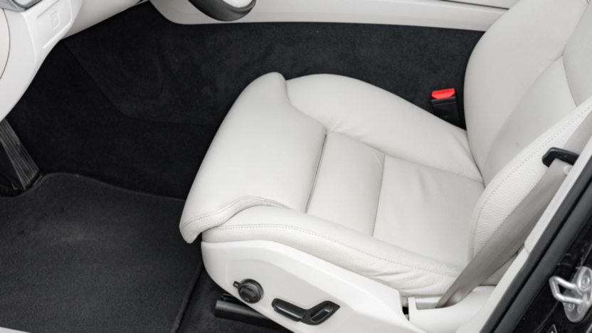 VOLVO XC60 XC60 B4 D AWD Plus Bright aut